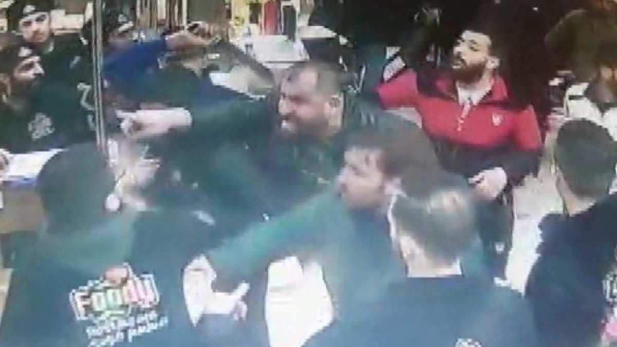 30 bin liralık veresiyeyi isteyen lokantacıya kılıçlı saldırı