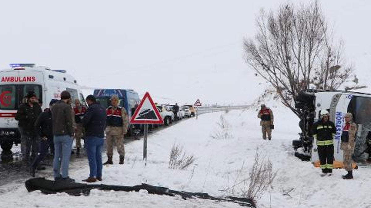 Erzurum'da otobüs kazası: 1 ölü, 22 yaralı