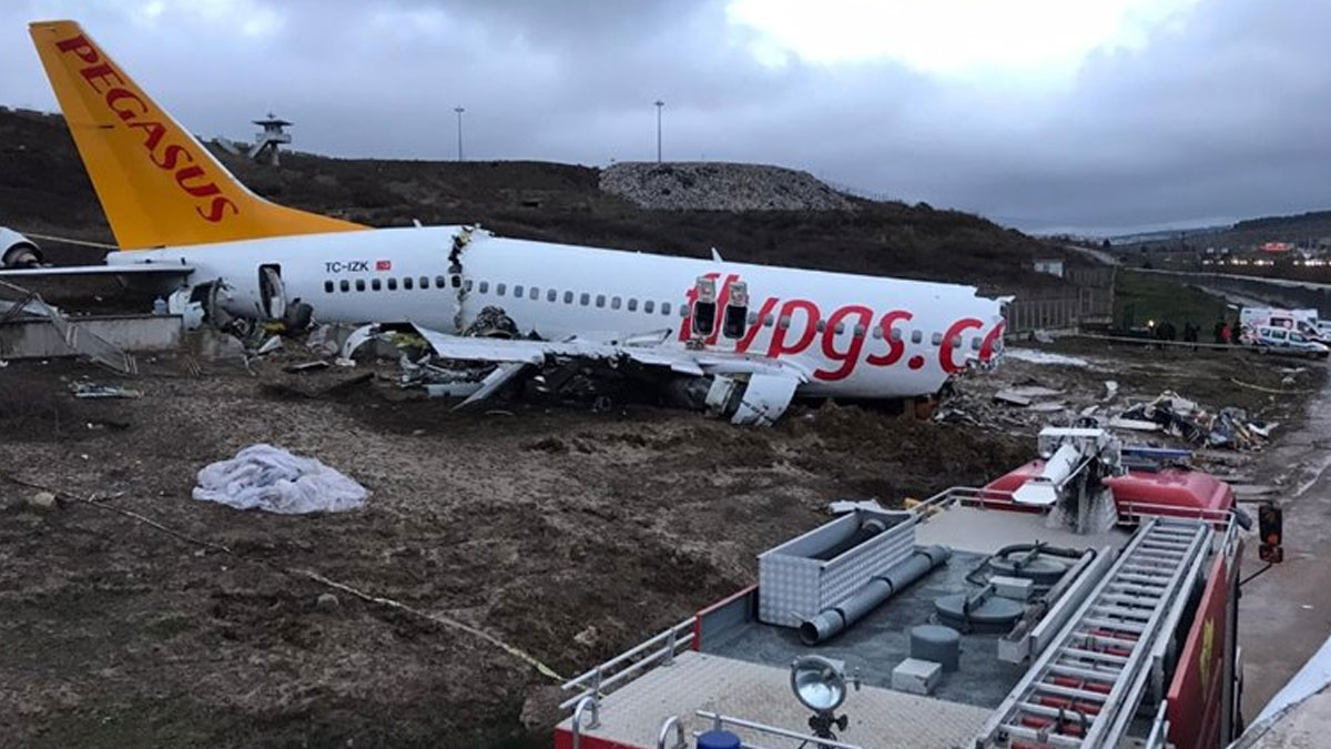 Uçak kazası sonrası İstanbul Valisi Yerlikaya'dan yeni açıklama