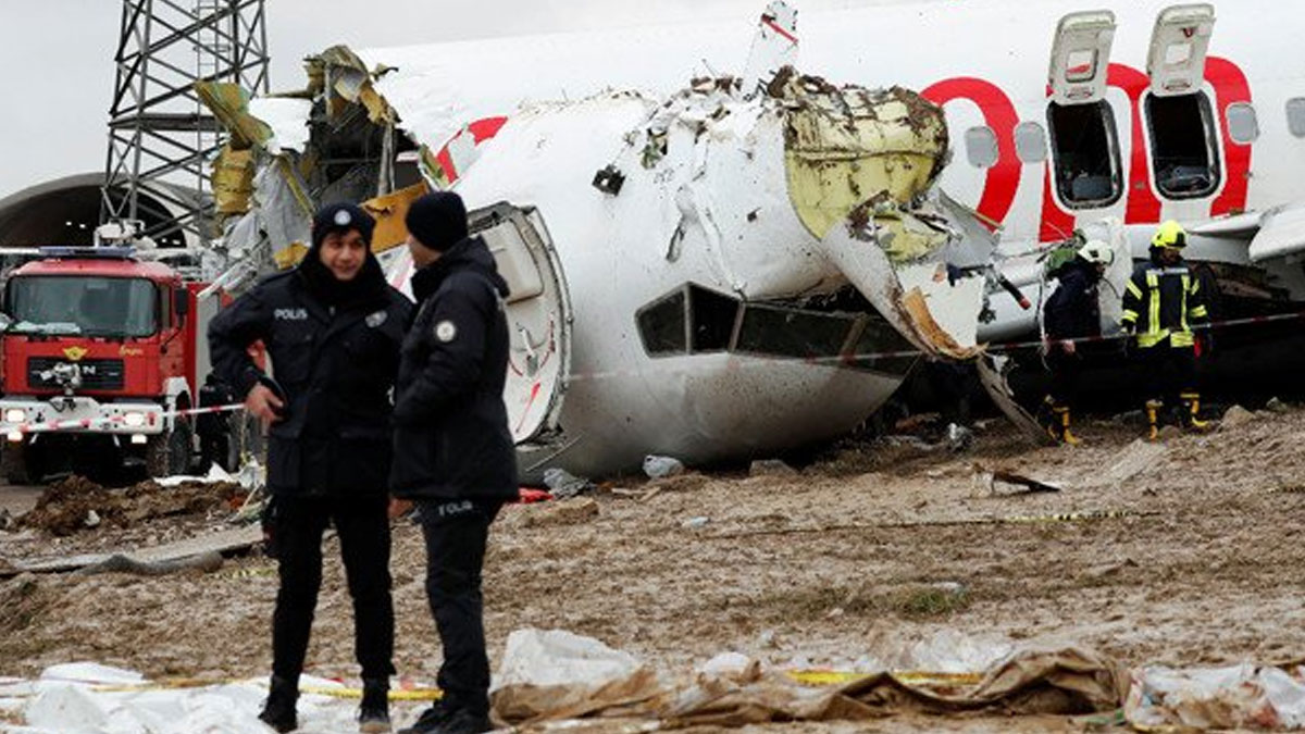 Sabiha Gökçen'de kaza yapan yolcu uçağının kaptan pilotu ifade verdi