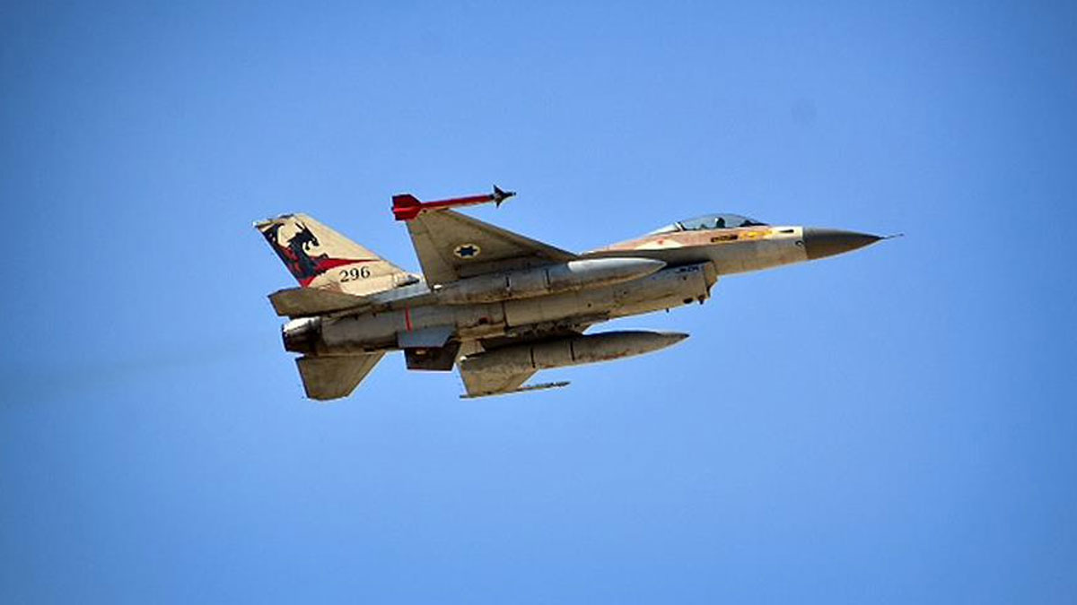 Rusya'dan, "İsrail Suriye'ye düzenlediği hava saldırısında yolcu uçağını kalkan yaptı" iddiası
