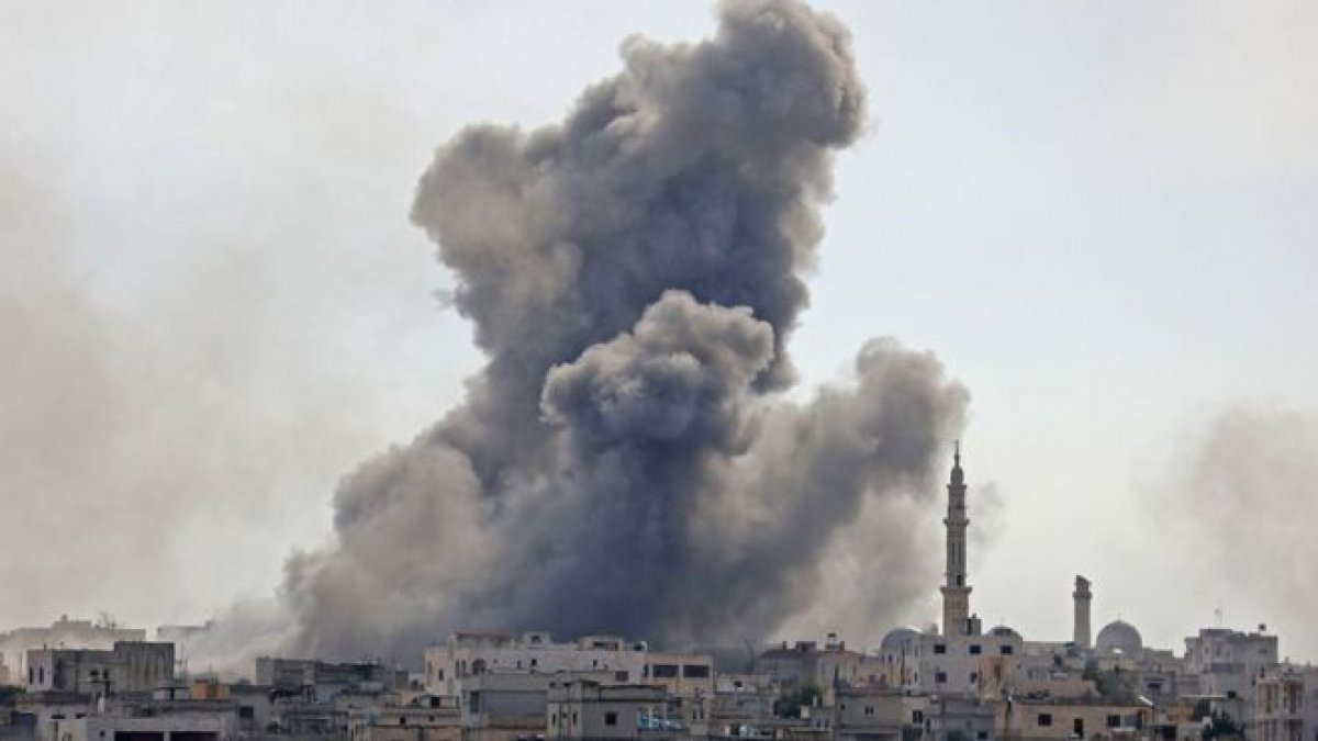 İsrail, Suriye'ye saldırı başlattı