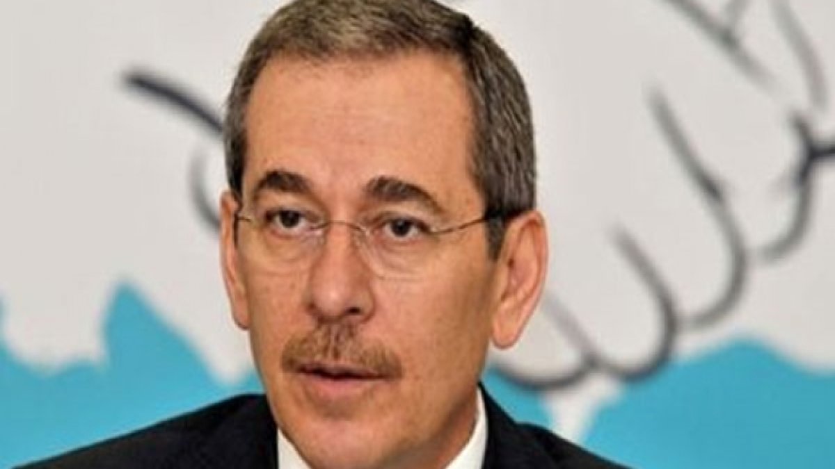 Abdüllatif Şener, FETÖ ile mücadele kararını imzalamayan bakanı açıkladı