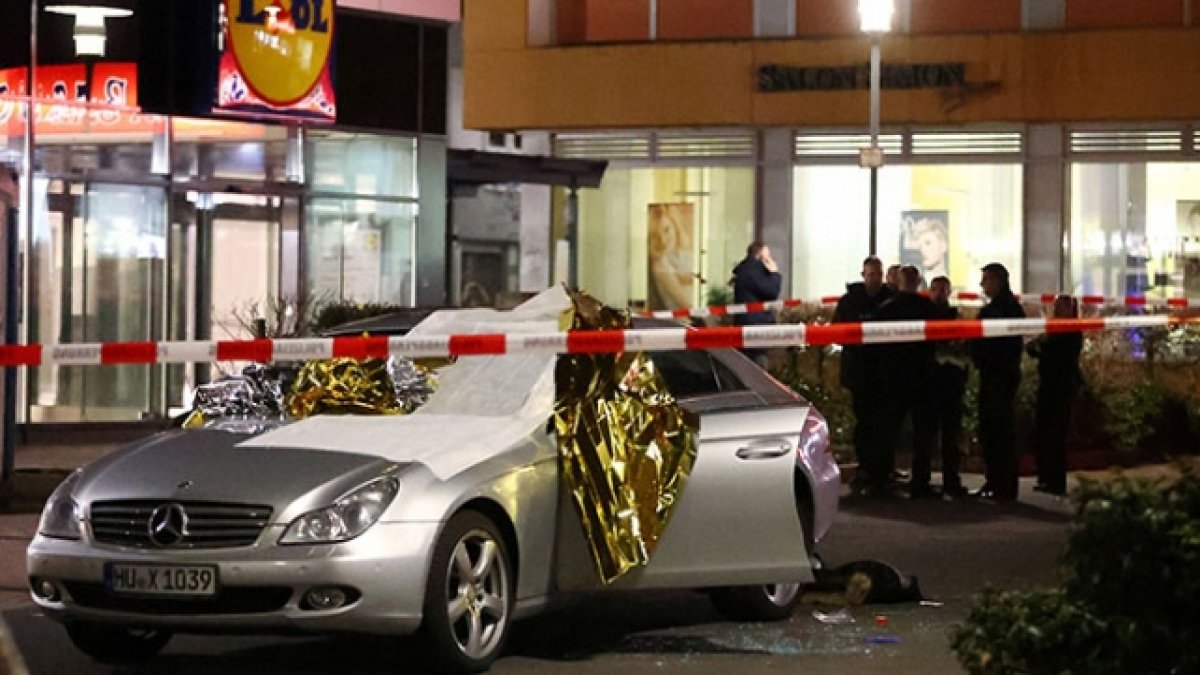 Almanya'da saldırı: 11 kişi hayatını kaybetti