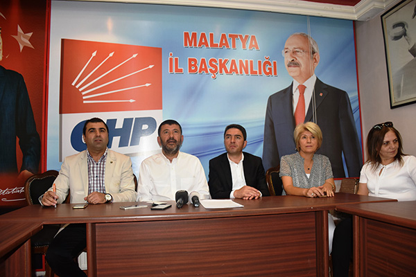 CHP'li Veli Ağbaba: TEOG tartışması, İmam Hatiplerin başarısızlığını kapatmak için