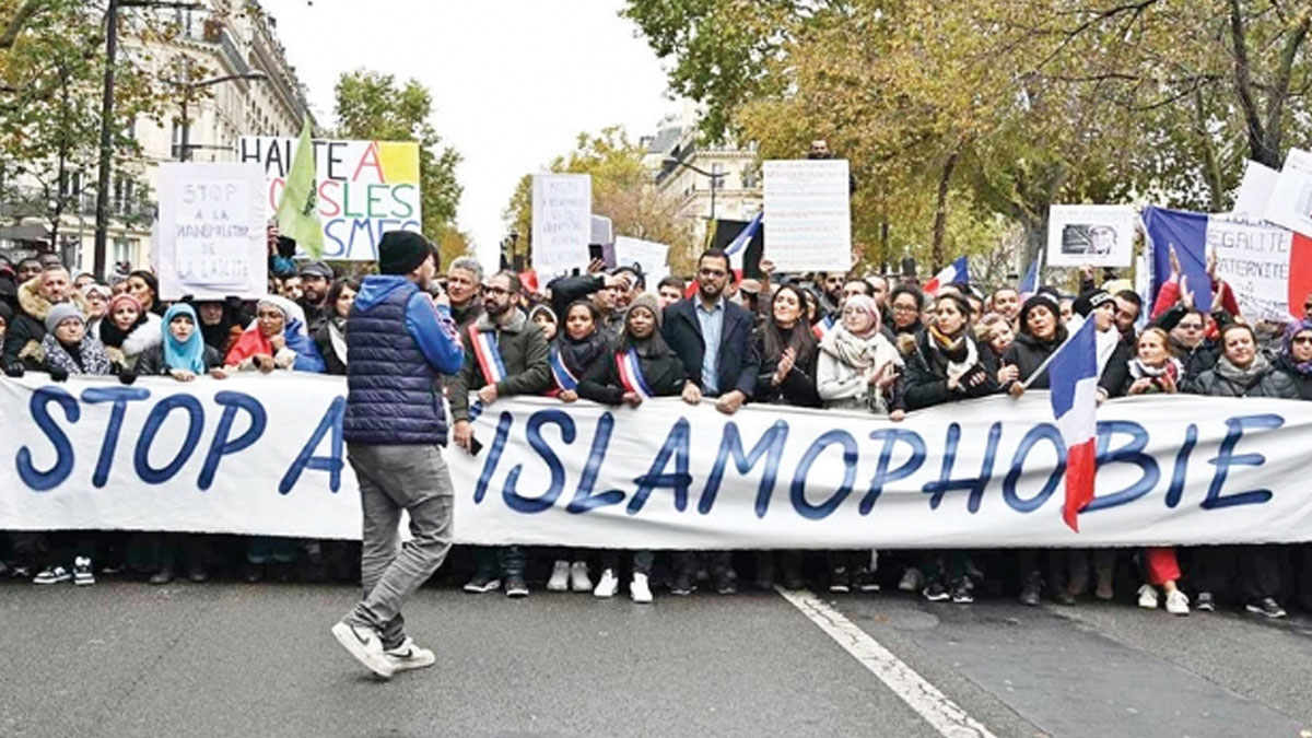 Fransa'da İslamofobi: 'İslamofobiyi ırkçılık olarak tanımalıyız'