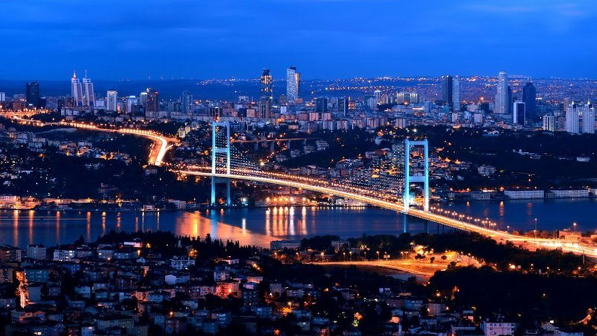 Vali Yerlikaya, İstanbul'a ocak ayında gelen turist sayısını açıkladı