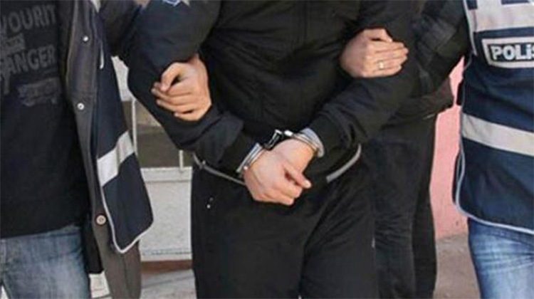Elazığ'da sahte vali ve özel kalem müdürü tutuklandı!