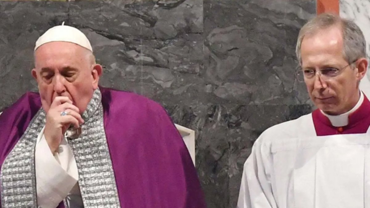 Vatikan tedirgindi: Papa'nın coronavirüs testi sonuçlandı