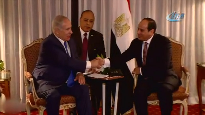 Mısır Devlet Başkanı Sisi İsrail Başbakanı Netanyahu ile görüştü
