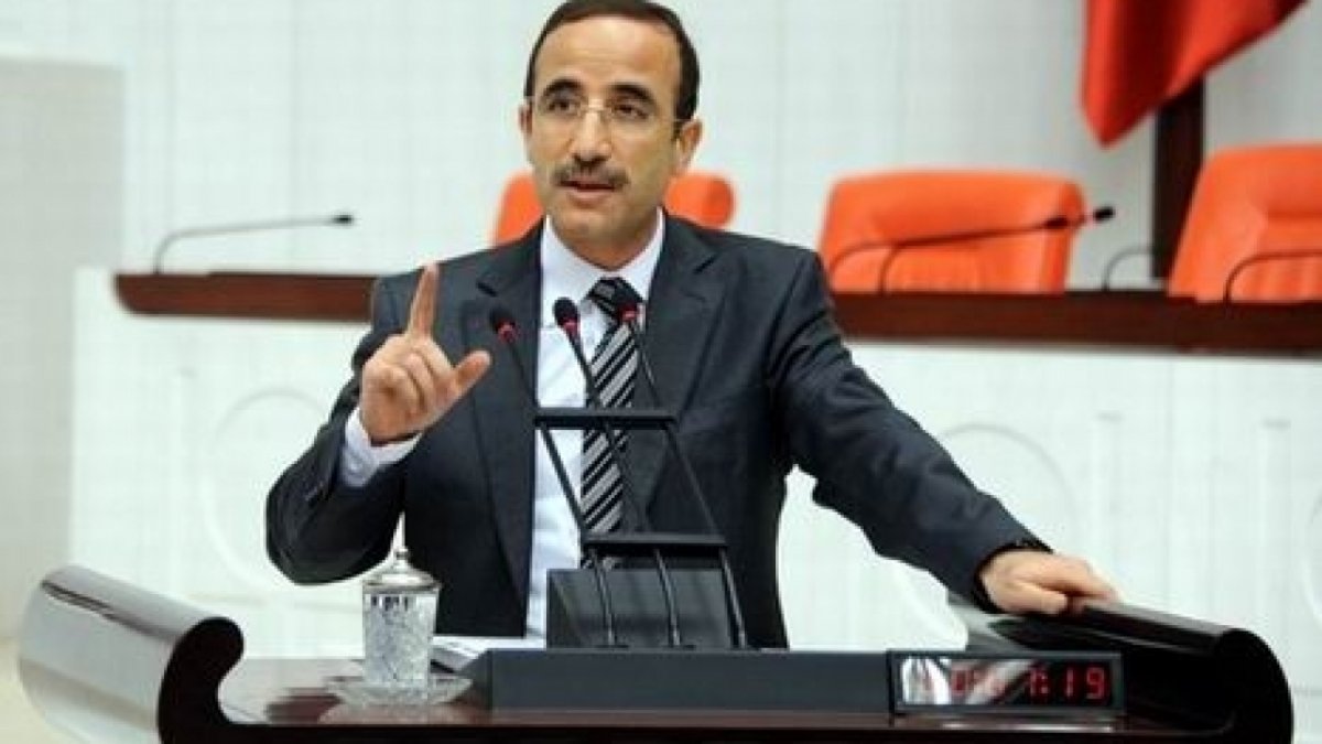 AKP'li vekilden CHP'li Engin Özkoç'a tehdit: O alçağın bir yerlerinin kırılması lazımdı