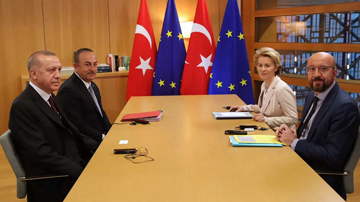 Erdoğan, AB Konseyi Başkanı Michel ve AB Komisyonu Başkanı Von der Leyen ile görüştü