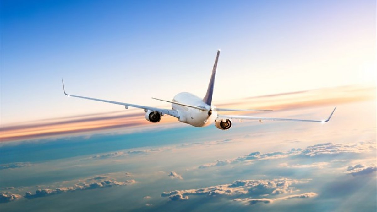 Uçak yolcularının haklarına coronavirüs düzenlemesi geldi