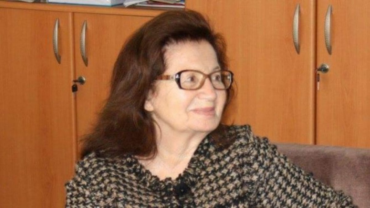 Prof. Dr. Feriha Öz coronavirüs nedeniyle hayatını kaybetti