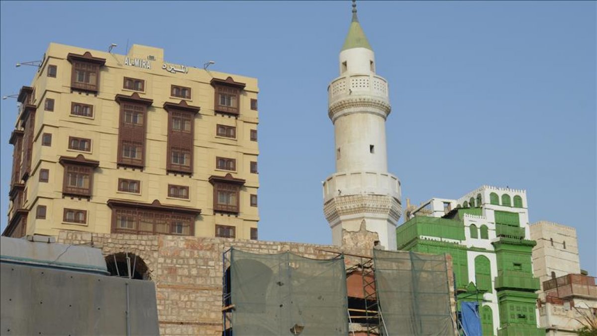 Suudi Arabistan, Ramazan ayında camileri açmıyor