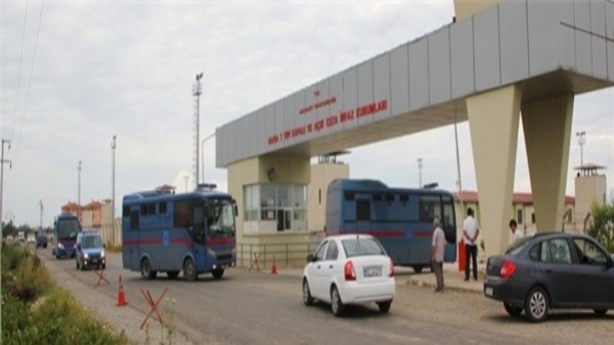 ‘Bafra Cezaevi’nde coronavirüs nedeniyle bir mahkumun hayatını kaybettiği iddia edildi