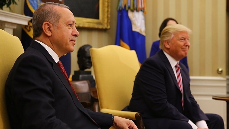 Cumhurbaşkanı Erdoğan, ABD Başkanı Trump ile görüşüyor