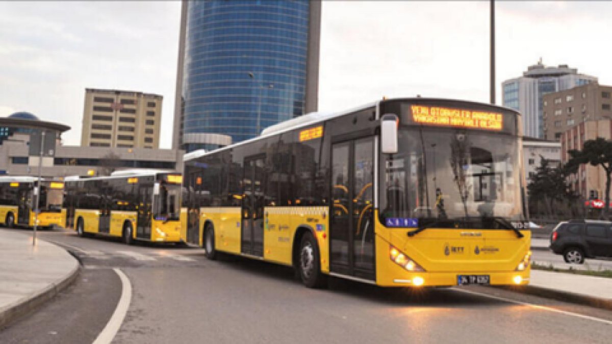 İstanbul'da sağlık çalışanları için 150 otobüs tahsis edildi