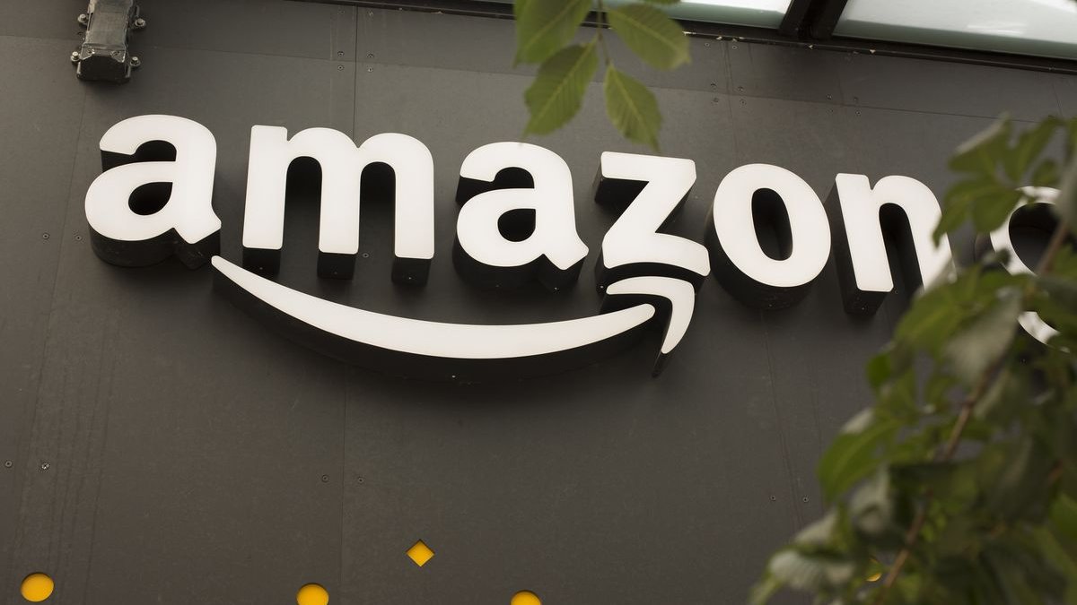 Amazon artan talep dolayısıyla 75 bin kişiyi işe alıyor