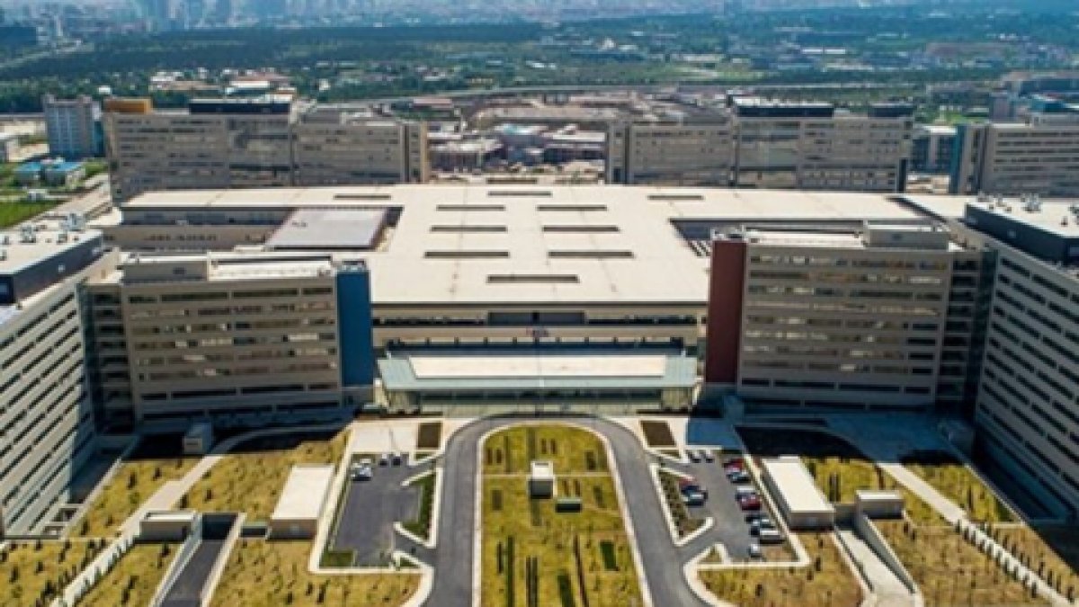 '31 şehir hastanesinin Hazine garantisi 142 milyar dolar!'