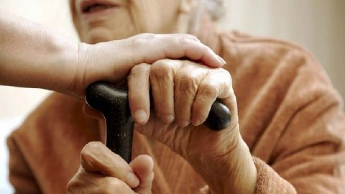 Üç salgını da gören 103 yaşındaki kadın coronavirüsü yendi