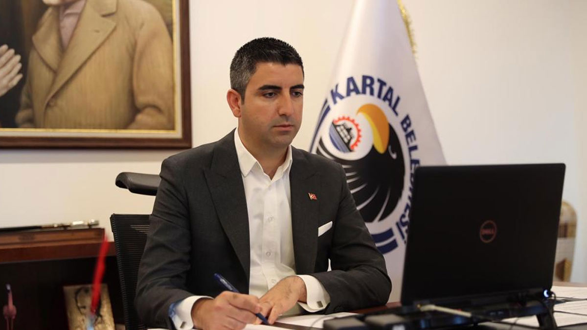 Kartal Belediye Başkanı Gökhan Yüksel canlı yayında vatandaşlara seslendi