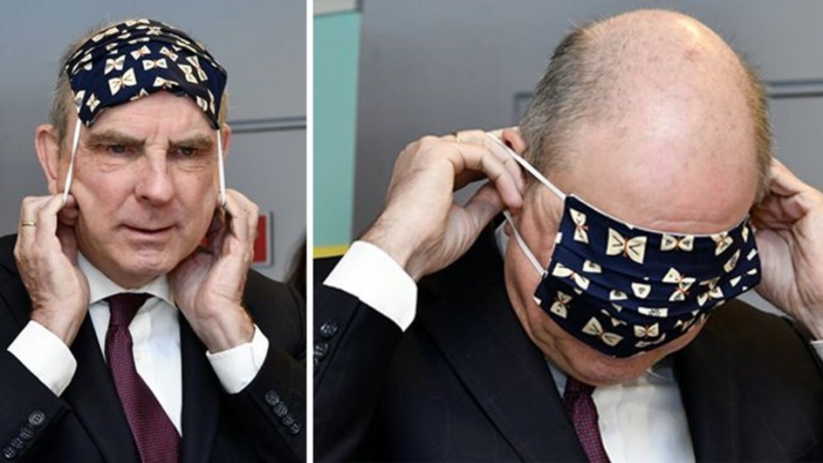 Belçikalı Bakanın maskeyle zor anları sosyal medyada viral oldu