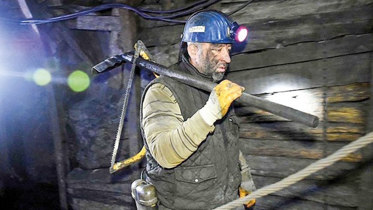 Milas'ta maden işçileri iş durdurdu