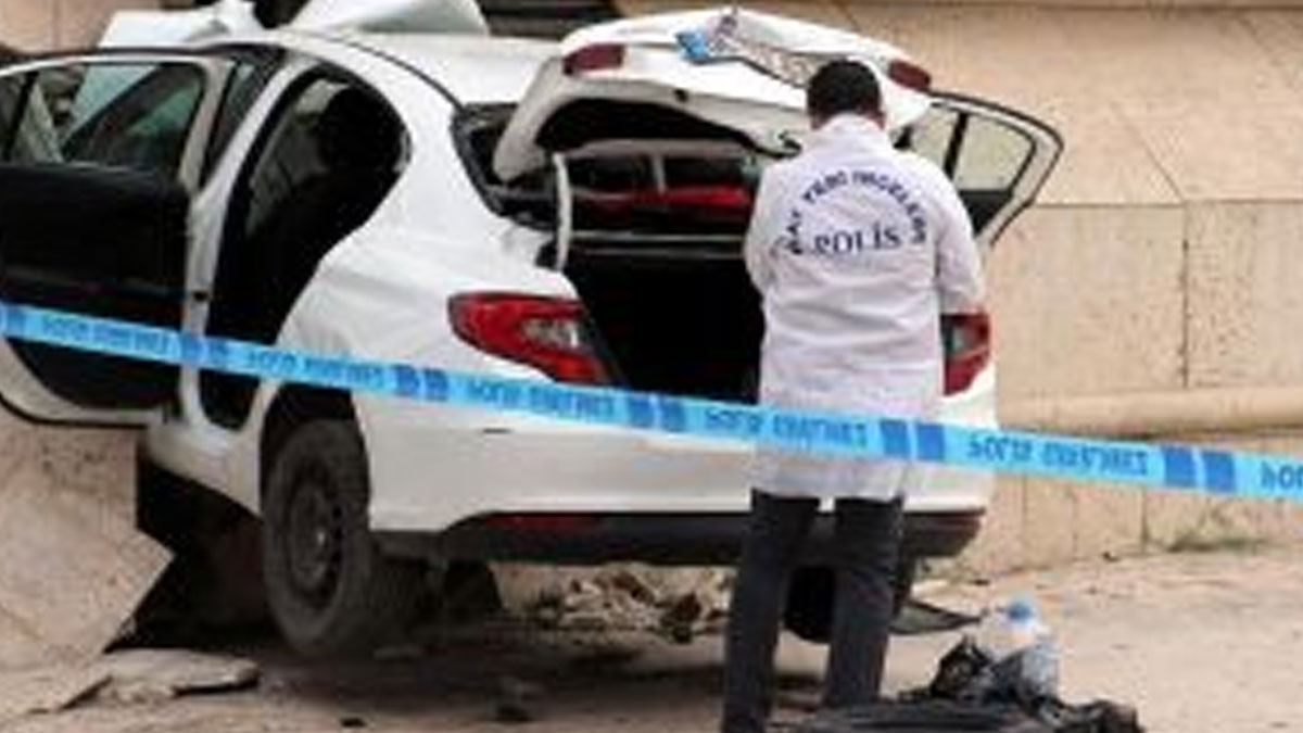 Polisin 'dur' ihtarına uymayan suç makinesi trafik kazasında hayatını kaybetti
