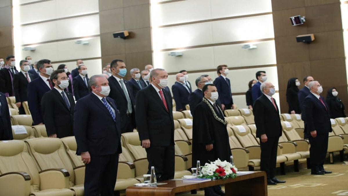 Kılıçdaroğlu ve Erdoğan, Basri Bağcı'nın yemin törenine katıldı