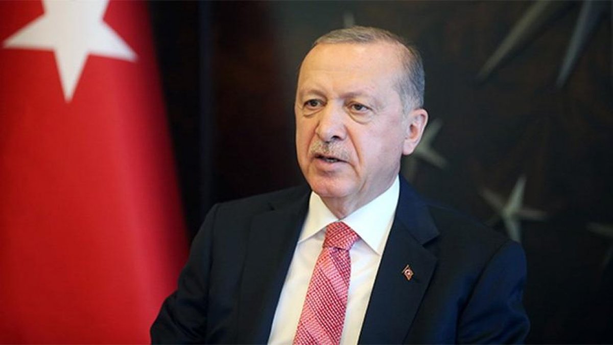 Erdoğan’ın eski metin yazarı: Cümleleri alt alta sıralayan bile var
