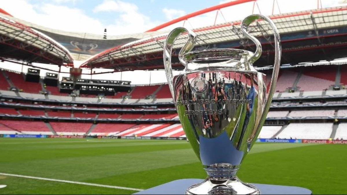 UEFA, 2020 İstanbul finali için kararını verdi