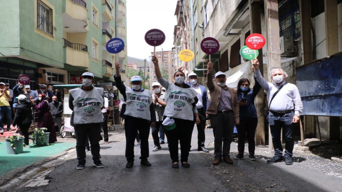 HDP'nin başlattığı 'Demokrasi Yürüyüşü'ne 16 kentte yasak geldi