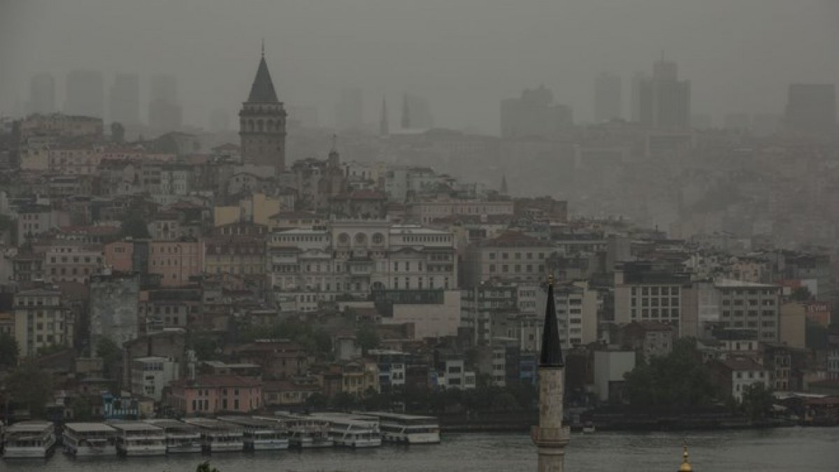 Kuvvetli yağış sonrası İstanbul'da sorun yaşanan bölgeler açıklandı