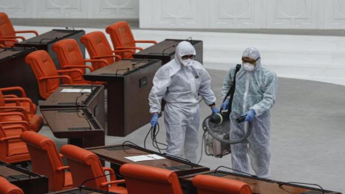 Koronavirüse yakalanan Meclis personeli sayısı açıklandı