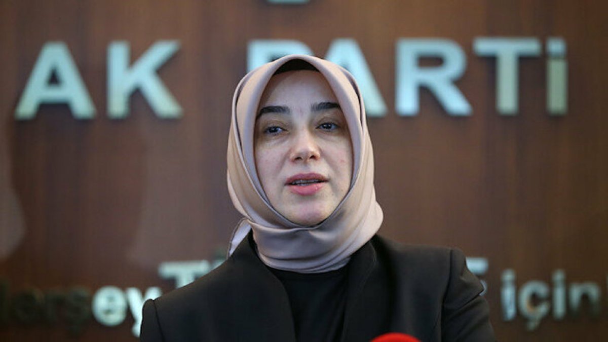 AKP'li Özlem Zengin'in 'çıplak arama' açıklamasına tepki yağıyor