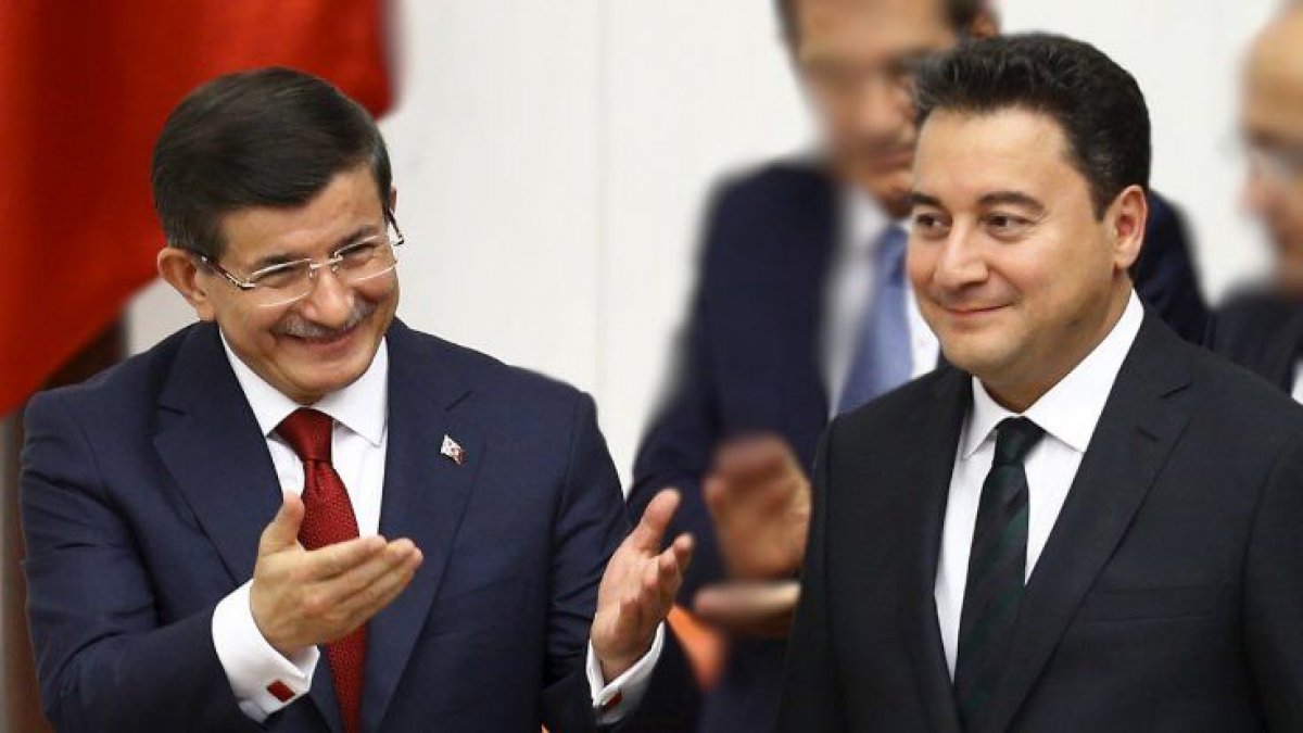 MHP'li Yalçın'dan Babacan ve Davutoğlu'nun partilerine ağır hakaretler!