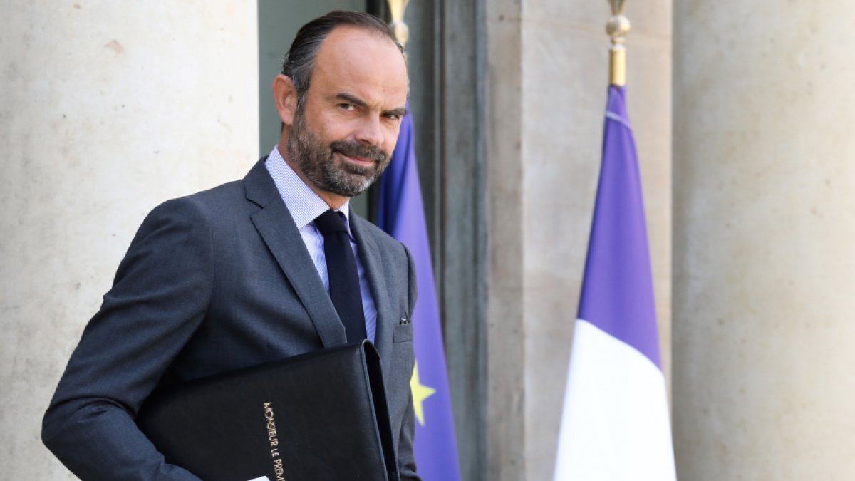 Fransa'nın yeni başbakanı Castex oldu