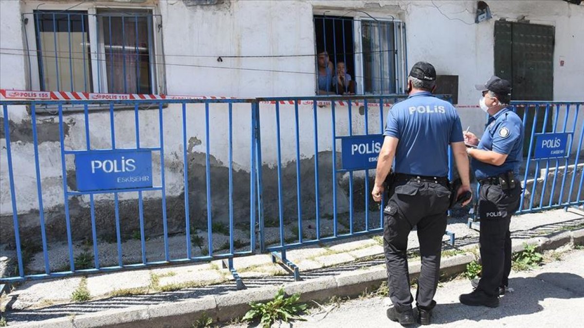 "Pilav günü" düzenlendi: 10 ev karantinaya alındı