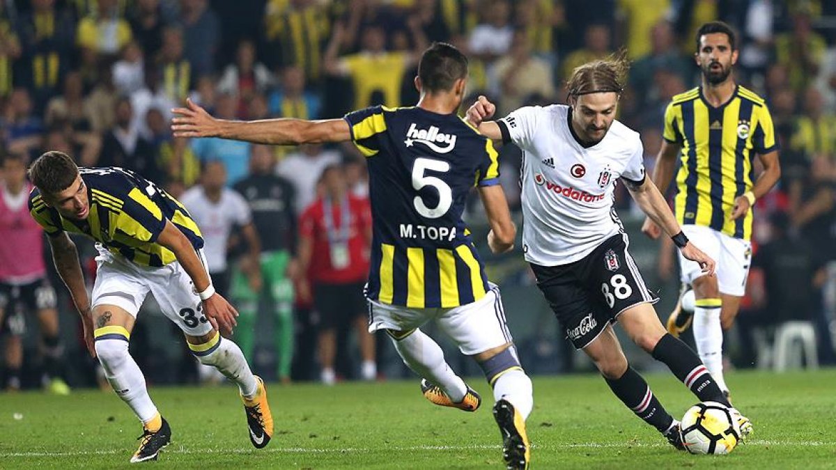 Beşiktaş - Fenerbahçe derbisinin hakemi belli oldu