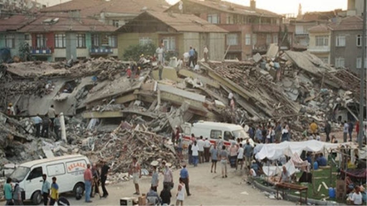 Marmara için 7.6 civarında deprem ve tsunami uyarısı