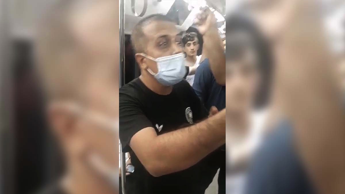 Metrodaki tacizciyi yolcular yakaladı - VİDEO