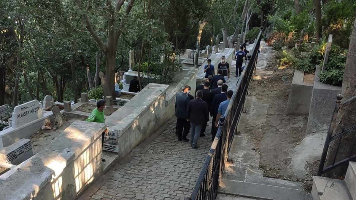 TİP Genel Başkanı Baş: İBDA-C yürüdü, Akar liderlerinin mezarını ziyaret etti