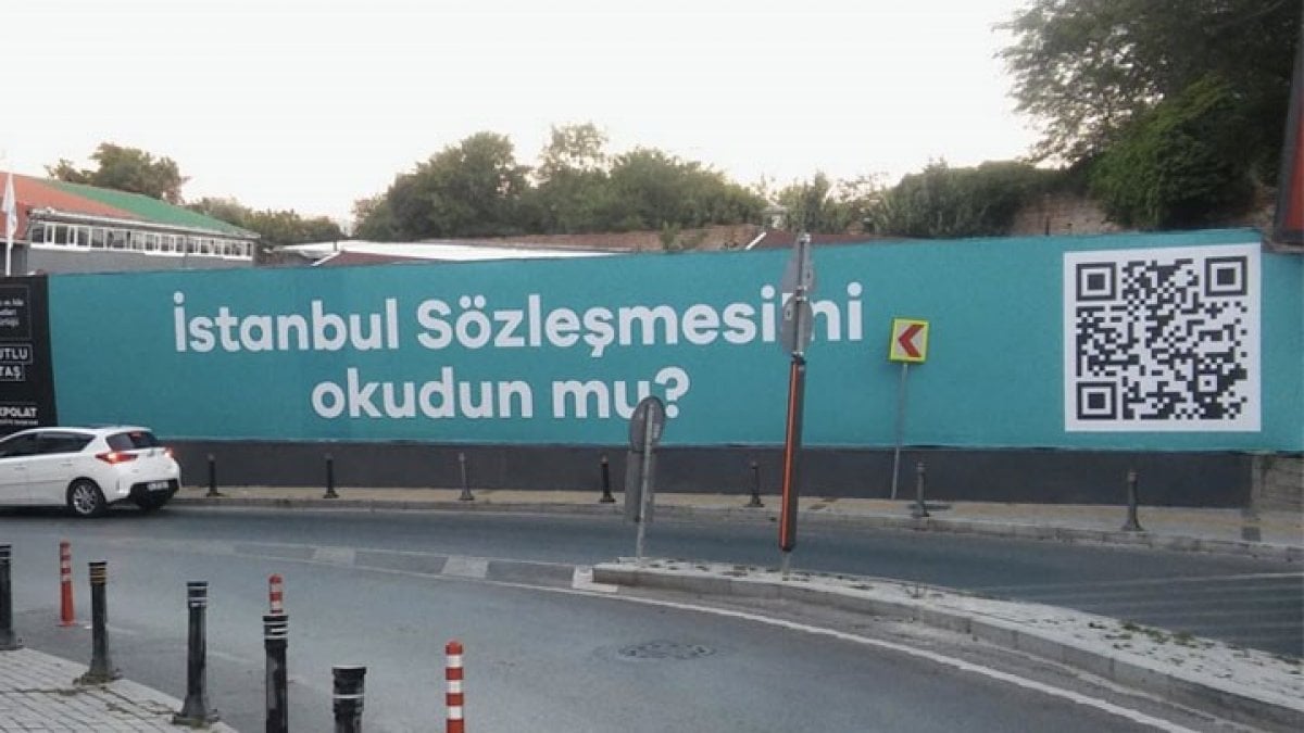 Beşiktaş Belediyesi'nden İstanbul Sözleşmeli bilboard
