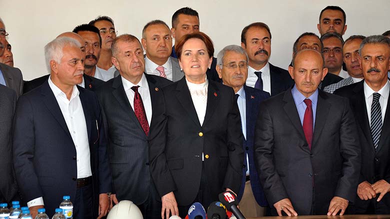 Meral Akşener, Genel Merkez binasını inceledi; Erdoğan'a "Hodri Meydan"