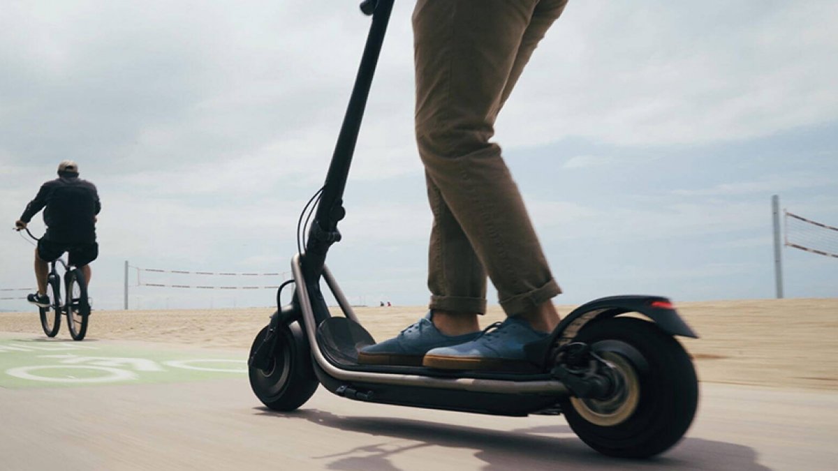 Elektrikli scooter'lara plaka geliyor: Ücret artacak