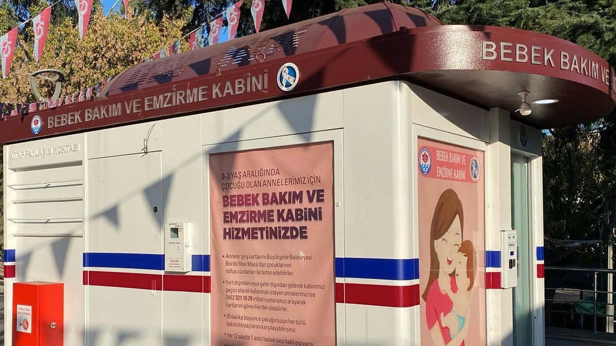 Bir AKP masalı: Bebek emzirme kabininde ATM oyunu