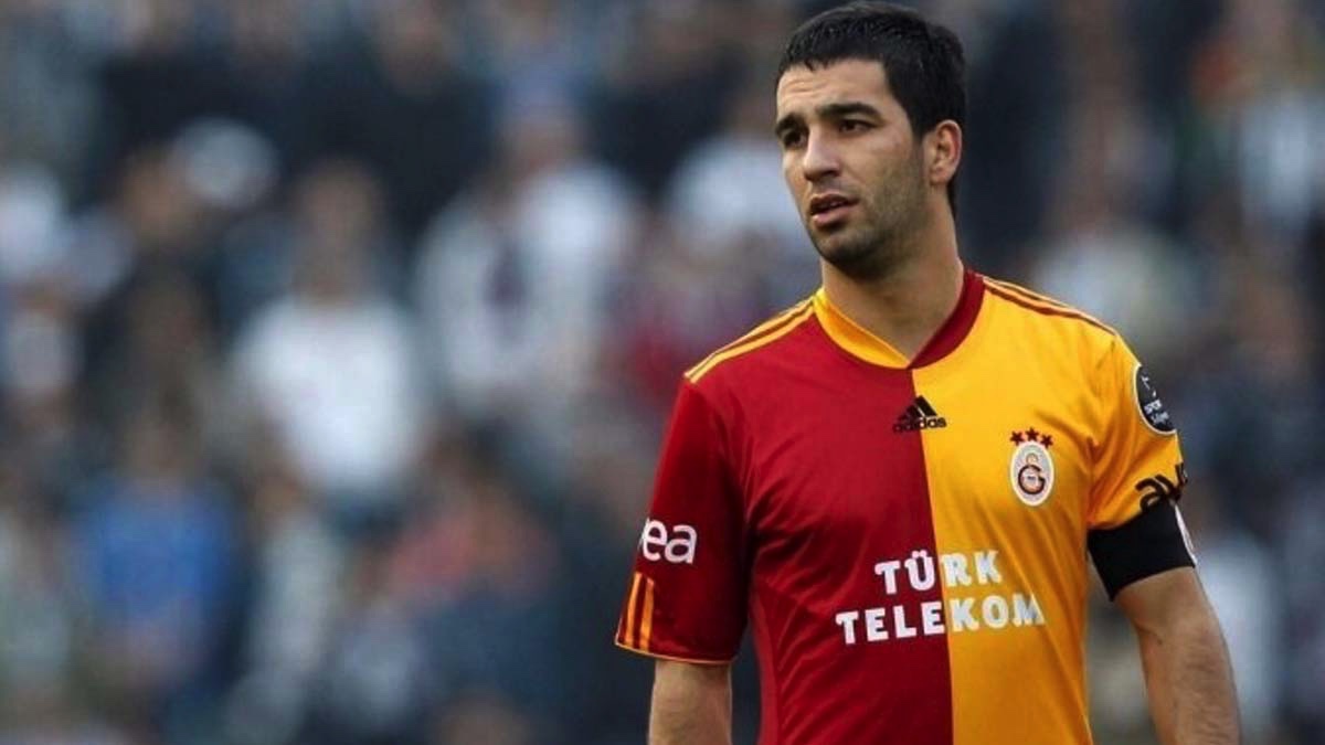 Arda Turan Galatasaray'la anlaşmaya vardı