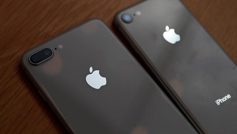 Dünyanın en pahalı iPhone X kılıfı Singapur'da görücüye çıktı