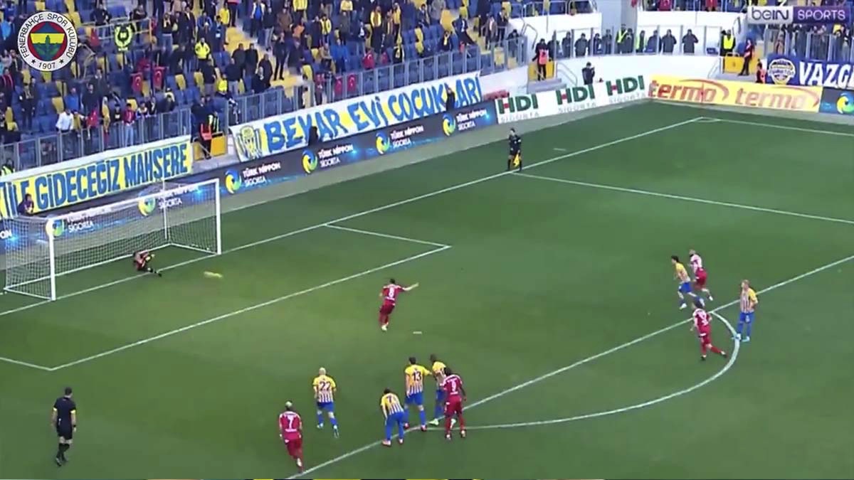 Fenerbahçe transferi videoyla duyurdu!